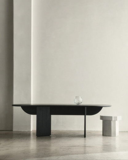 'PILLABOUT 03' DINING TABLE