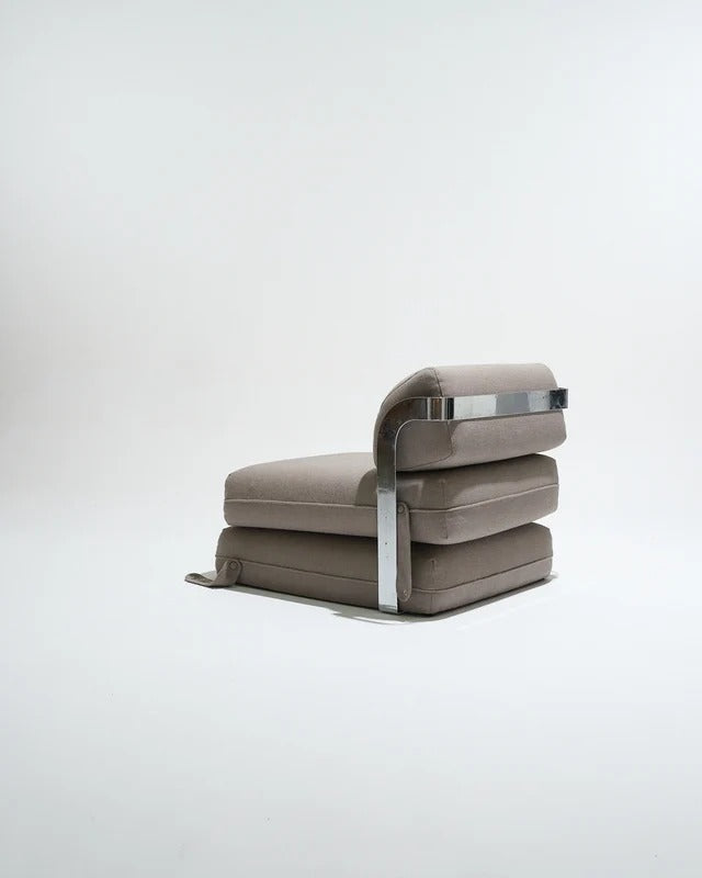 PAIRE DE CHAUFFEUSES CONVERTIBLES, STRUCTURE MÉTAL, 1970s