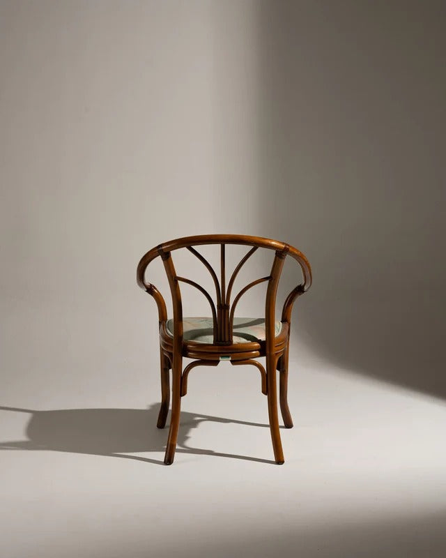 PAIRE DE FAUTEUILS EN ROTIN ET TISSU FLEURI, 1970s