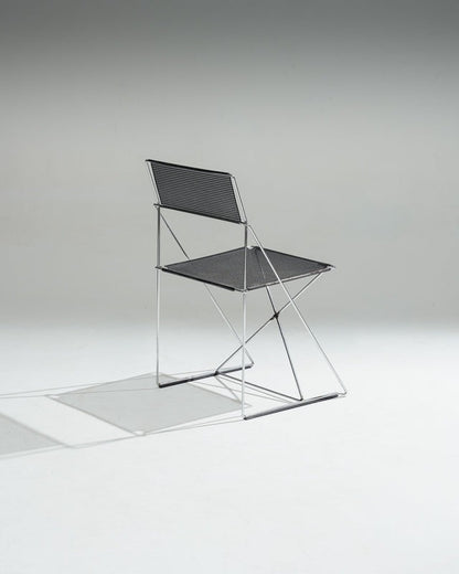 PAIRE DE CHAISES 'X-LINE', NIELS JORGEN HAUGESEN, 1970s