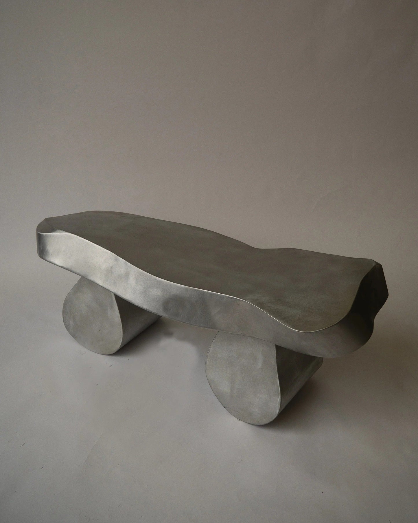 BANC 'A FOLLY THROUGH THE TREES'