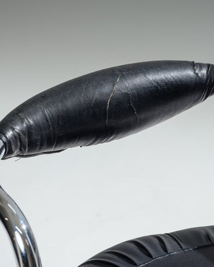 PAIRE DE CHAISES 'COBRA', GIOTTO STOPPINO, 1970s