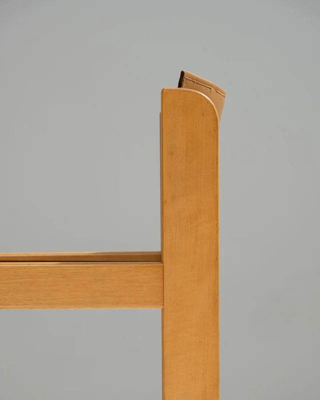 PAIRE DE CHAISES EN CUIR DE SELLE ET BOIS DE HÊTRE, IBISCO SEDIE, 1970s