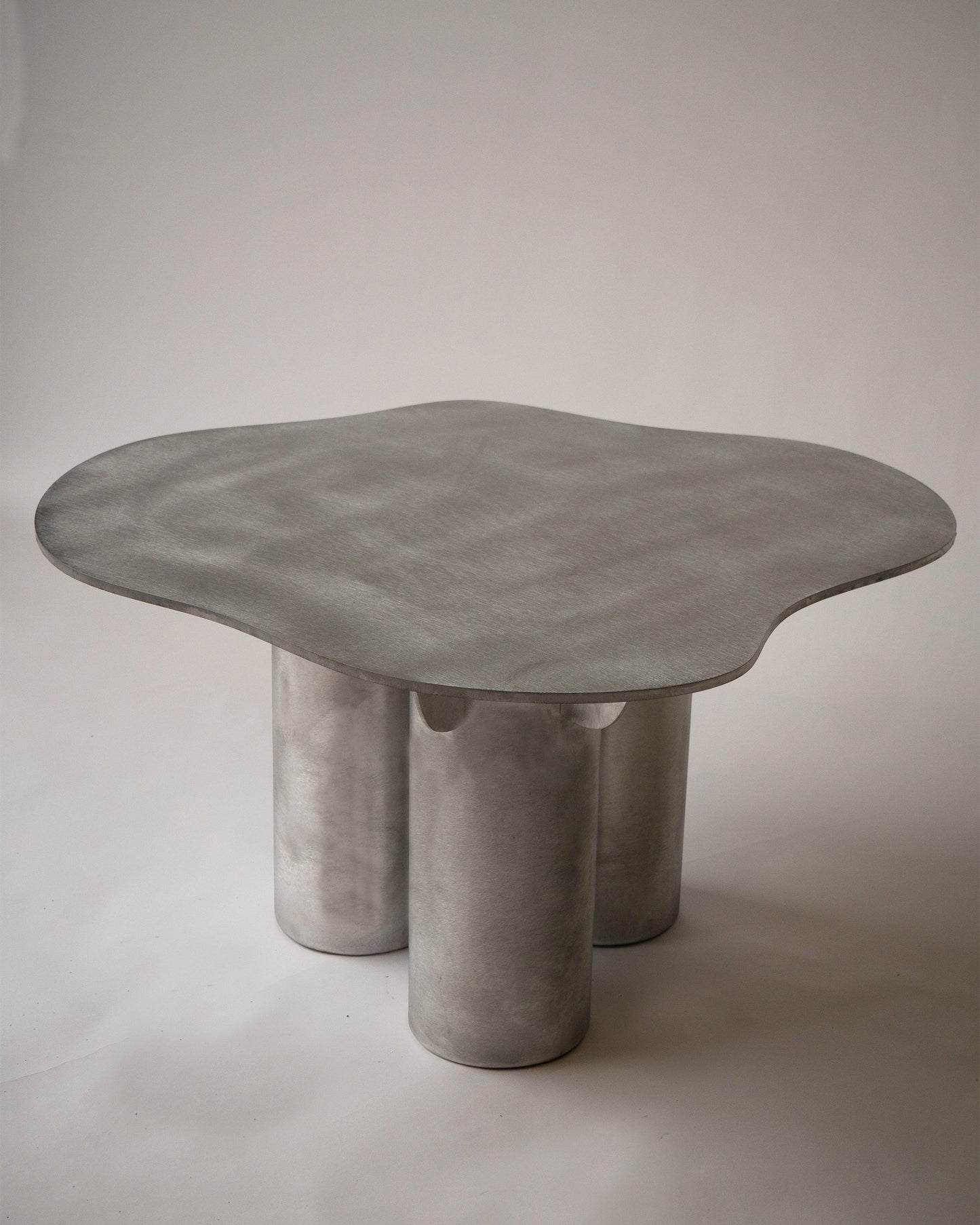 TABLE BASSE 'SAC'
