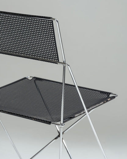 PAIRE DE CHAISES 'X-LINE', NIELS JORGEN HAUGESEN, 1970s