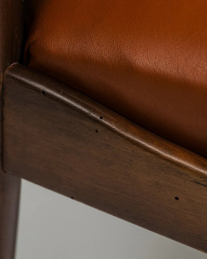 WALNUT AND LEATHER '620' CHAIR, SILVIO COPPOLA, BERNINI, 1960s