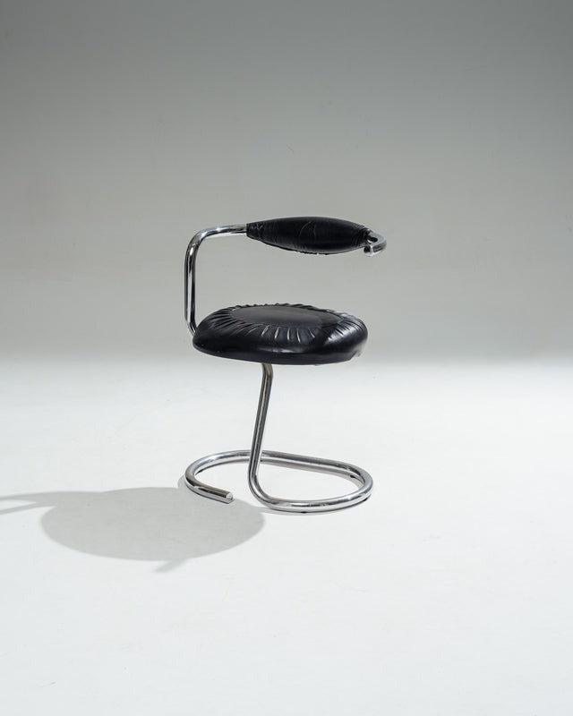 PAIRE DE CHAISES 'COBRA', GIOTTO STOPPINO, 1970s