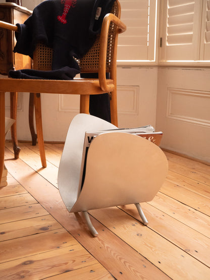 ALUMINUM MAGAZINE RACK