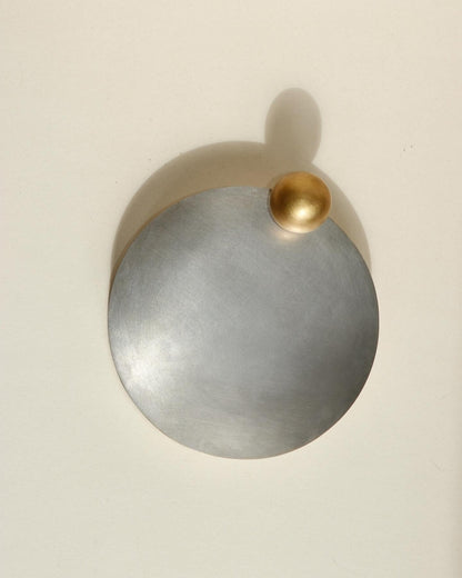 BOÎTE DE LA COLLECTION "ÉPURE" EN LAITON