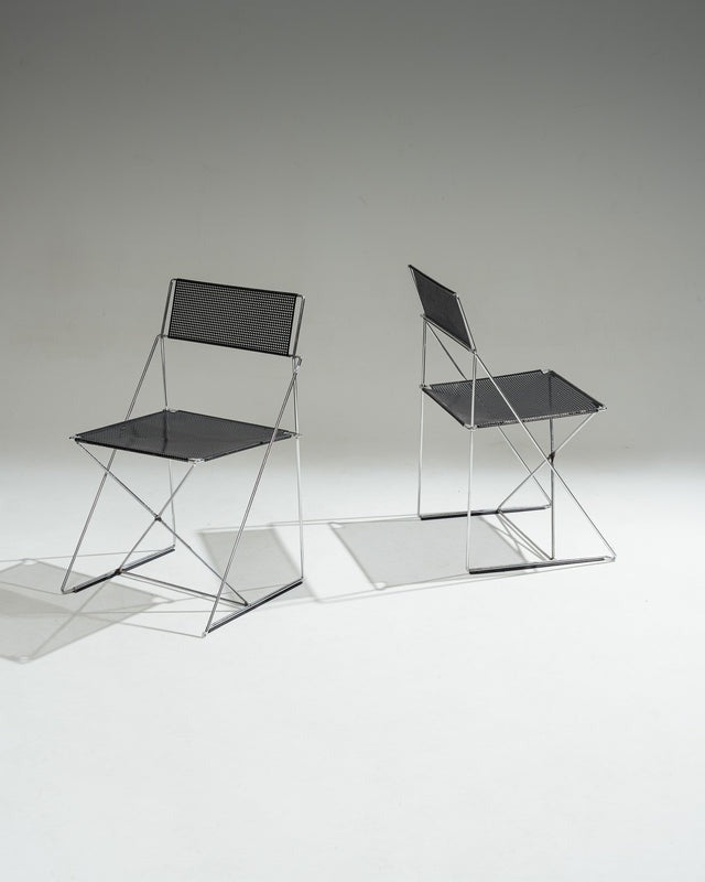 PAIRE DE CHAISES 'X-LINE', NIELS JORGEN HAUGESEN, 1970s