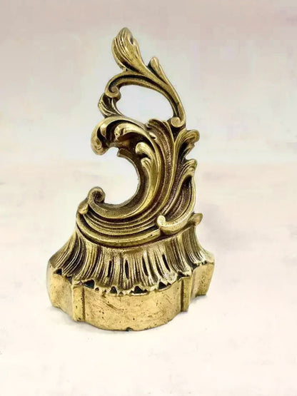 PAIRE DE CHENETS ANCIENS EN BRONZE DORÉ