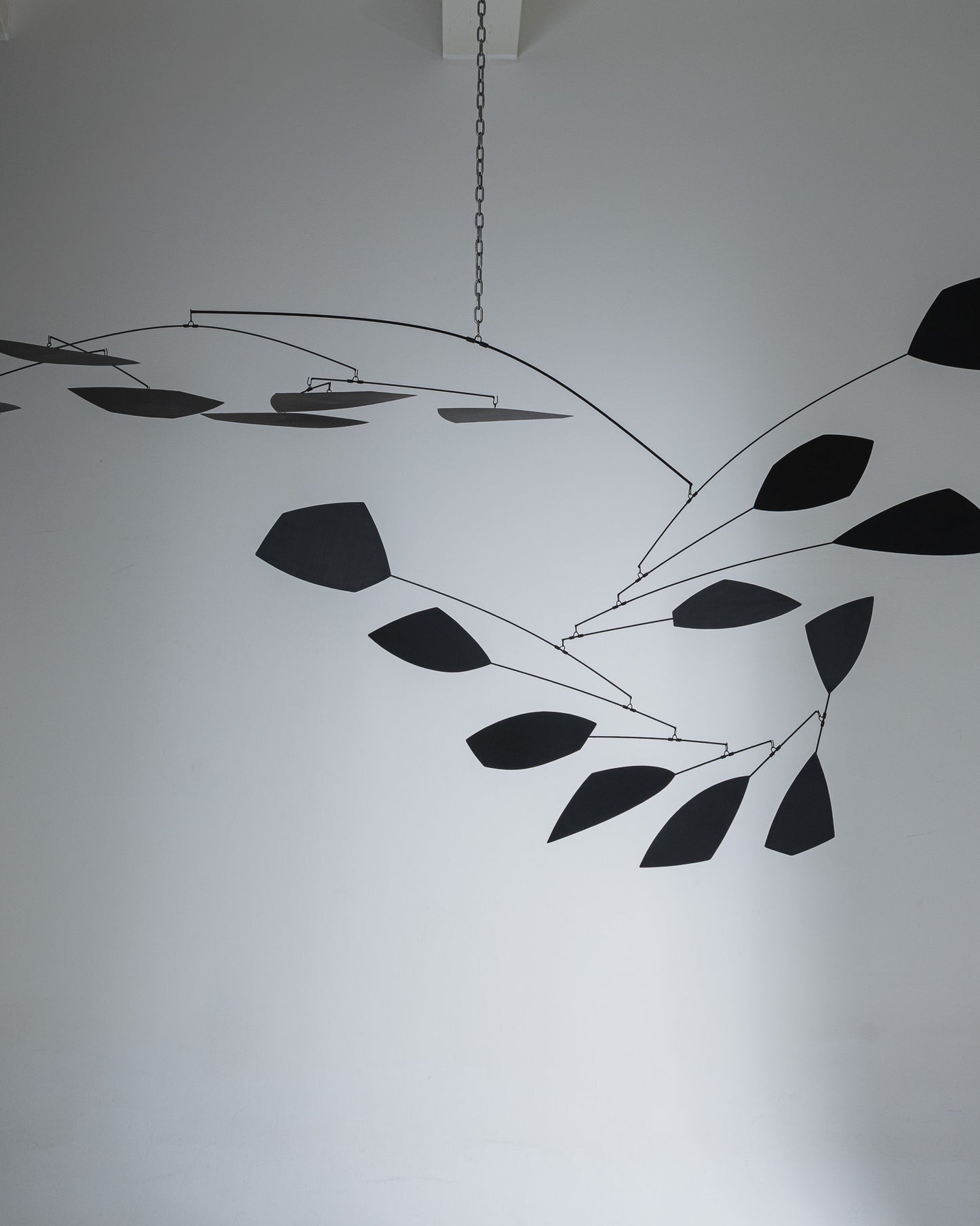 GRAND MOBILE EN ACIER, RE03, 1980s