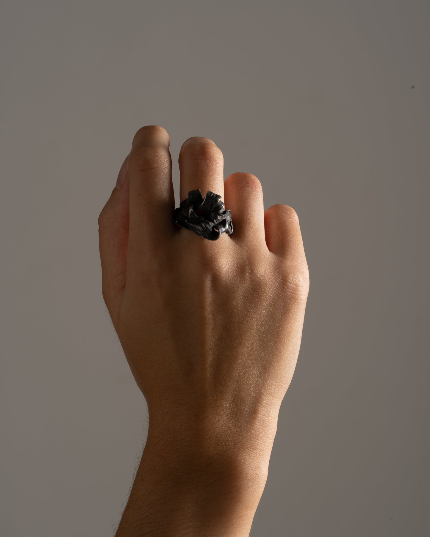 WILD INFERNO BLACK RING