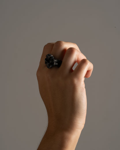 WILD INFERNO BLACK RING