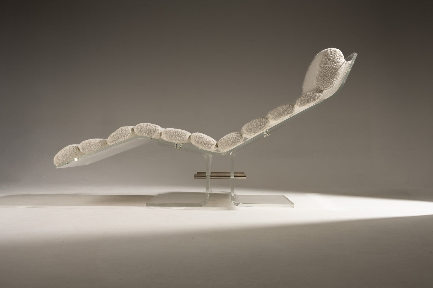 PLEXIGLASS LOUNGE CHAIR, 1970s