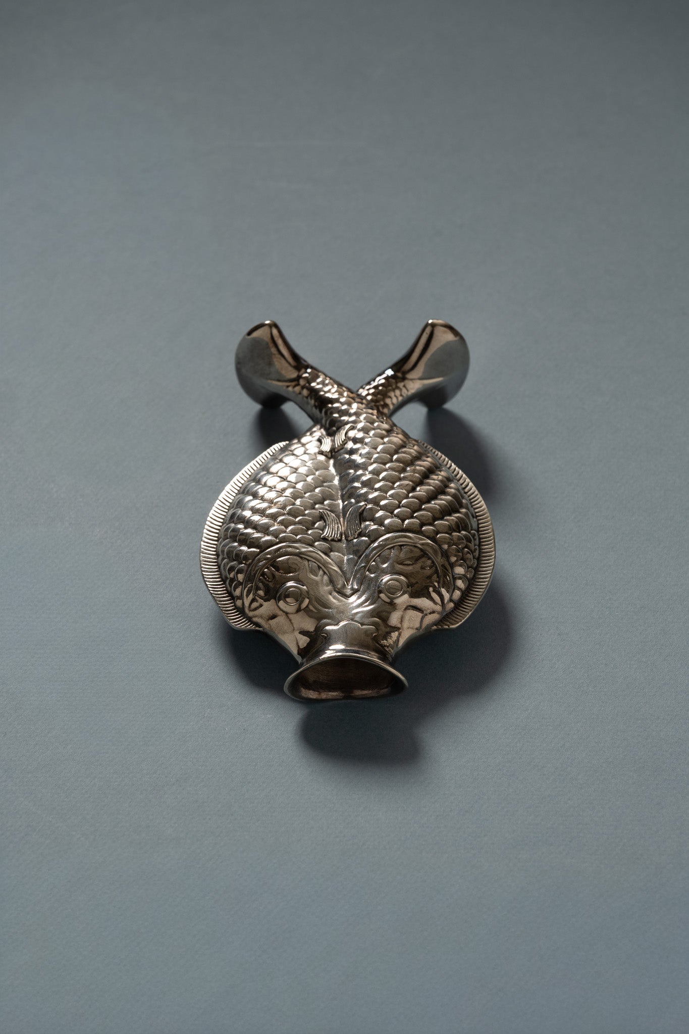 VASE POISSONS EN MÉTAL ARGENTÉ, CHRISTOFLE, 1980s