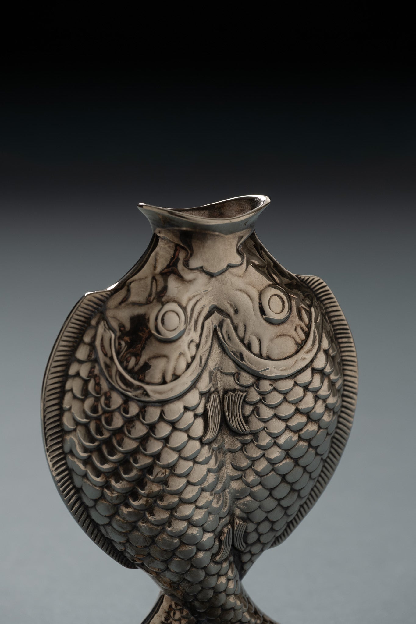 VASE POISSONS EN MÉTAL ARGENTÉ, CHRISTOFLE, 1980s