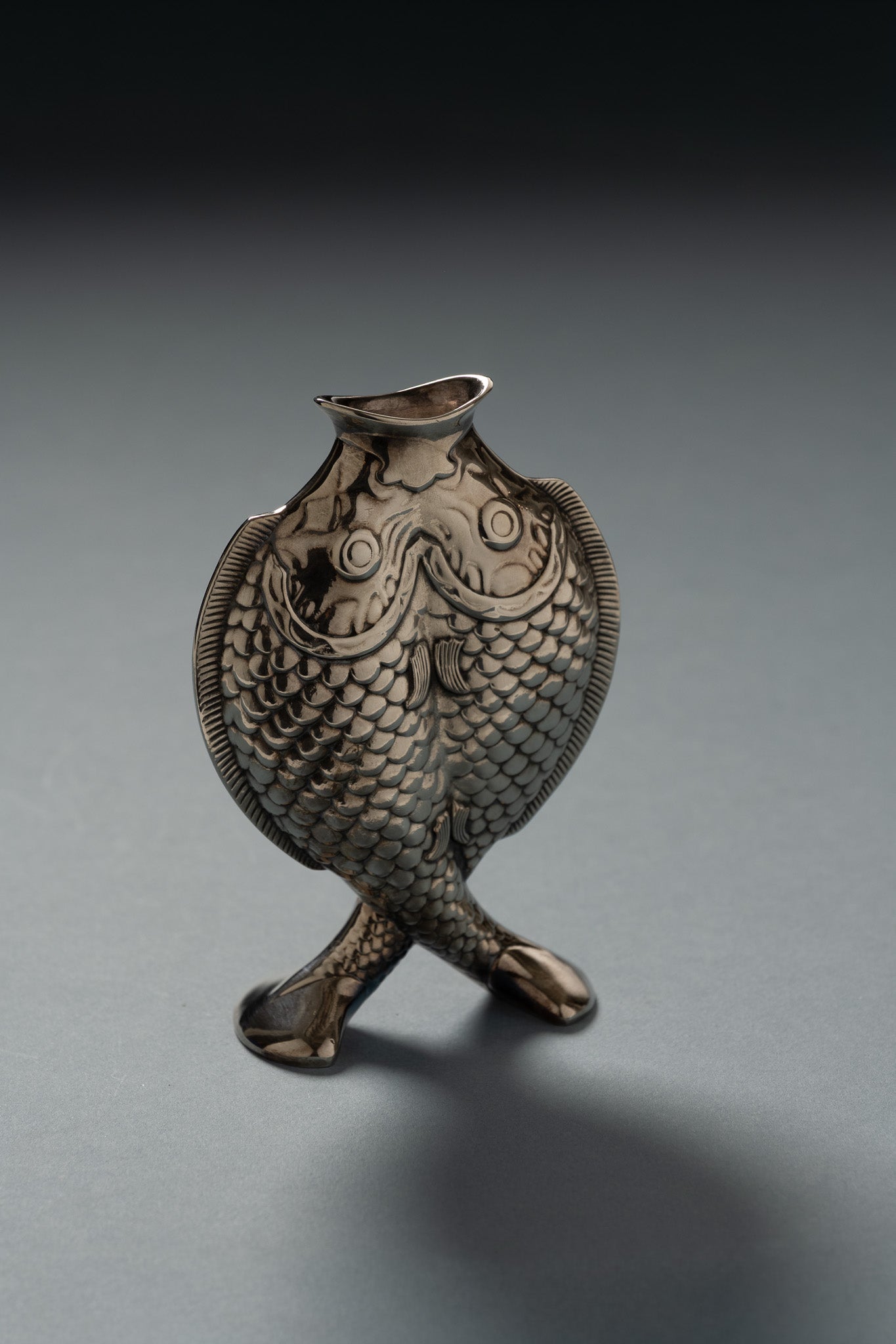 VASE POISSONS EN MÉTAL ARGENTÉ, CHRISTOFLE, 1980s