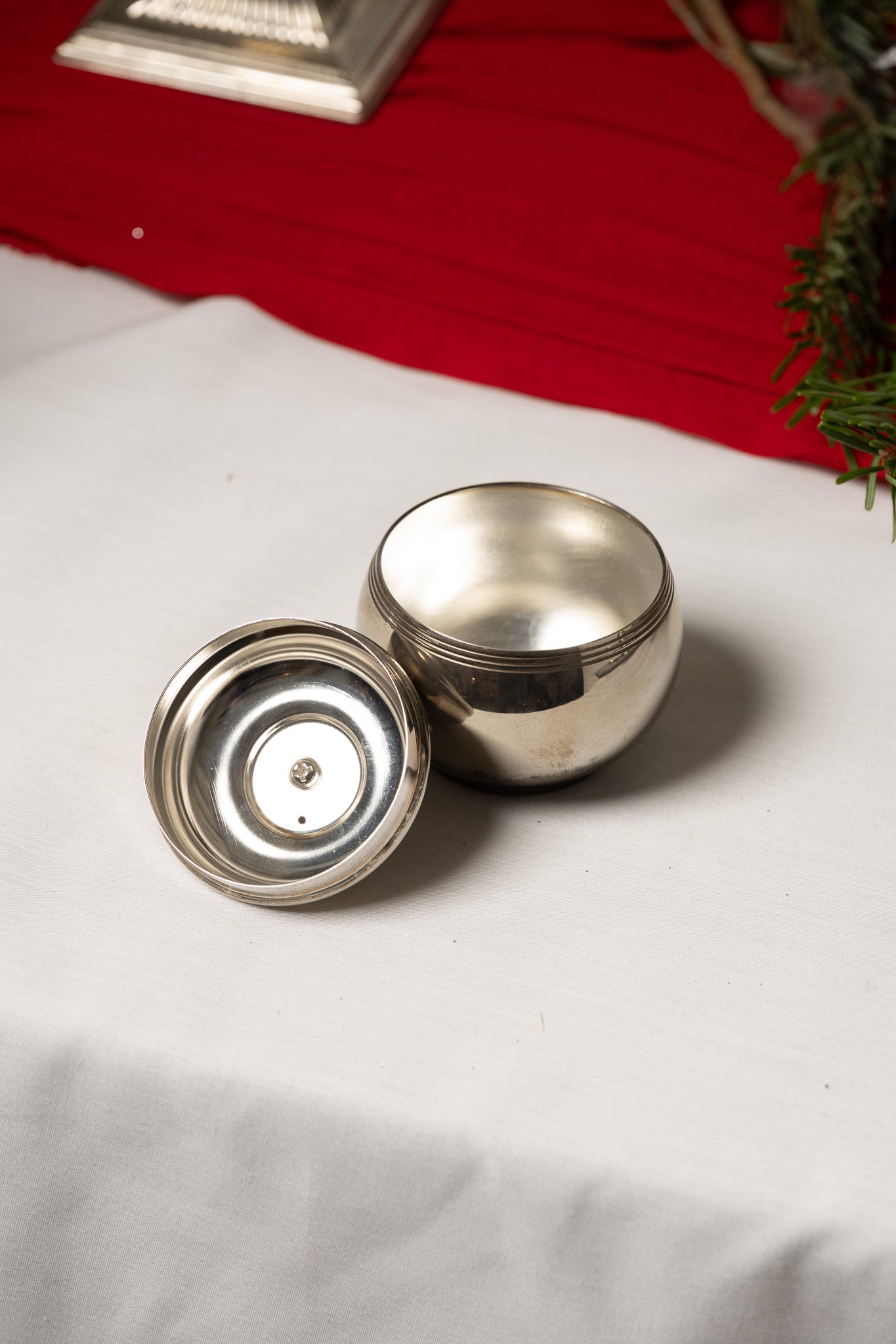 ITALIAN SILVER-PLATED METAL TEA SET, 1980S