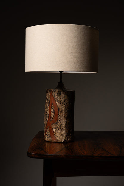 TABLE LAMP IN CHAMOTTE CERAMIC, 1970s